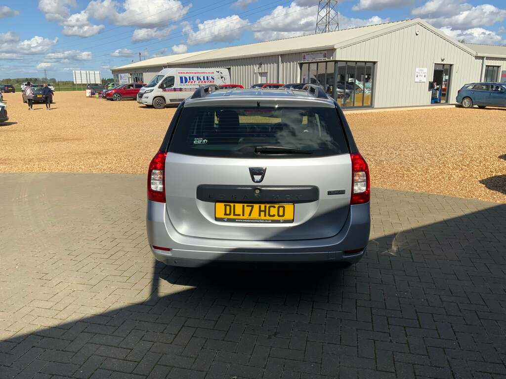 Dacia Logan Mcv Estate Car Silver #3