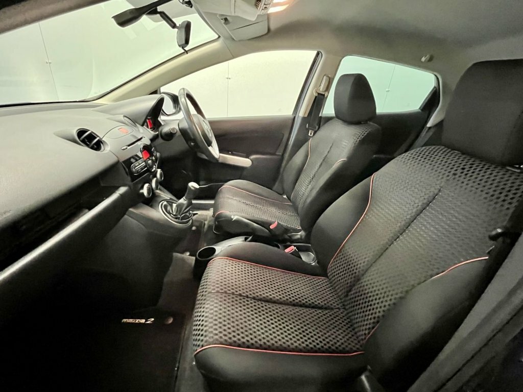 Mazda 2 1.3 Tamura Hatchback Euro 5 84 Black #19