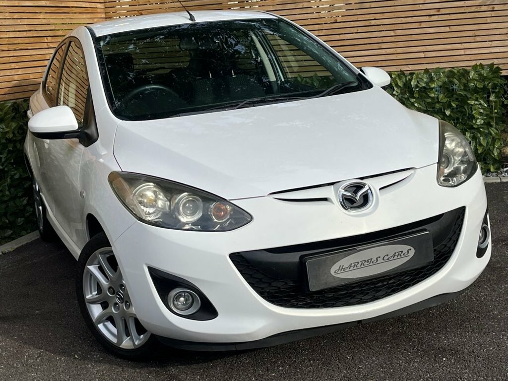 Mazda 2 1.3L Venture White #2