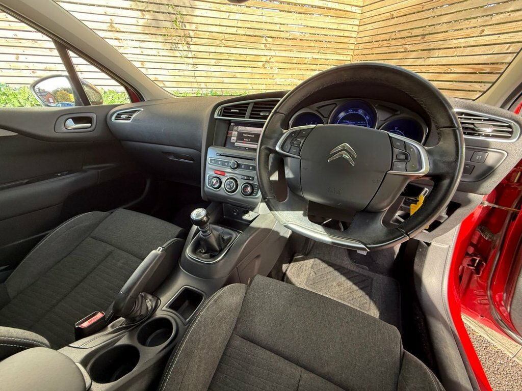 Citroen C4 1.6 Bluehdi 120 Flair Grey #17