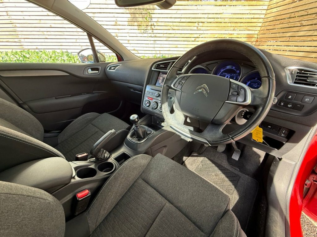 Citroen C4 1.6 Bluehdi 120 Flair Grey #16