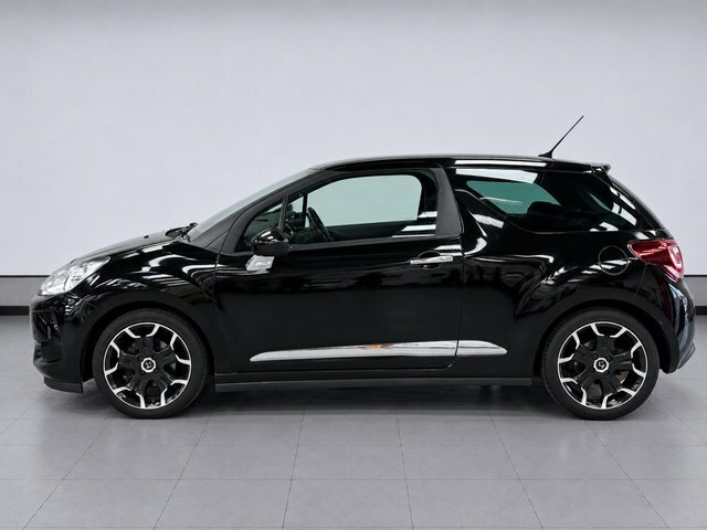 DS DS 3 1.6 Bluehdi Elegance Hatchback E Black #3