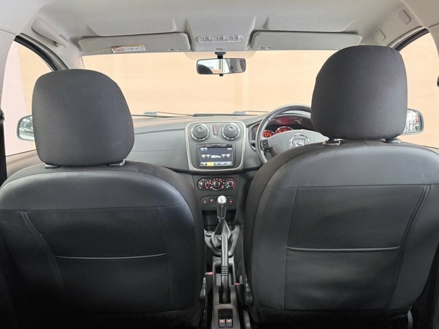 Dacia Sandero Stepway Hatchback 0.9 Tce Laureate Euro 5 201414 White #20