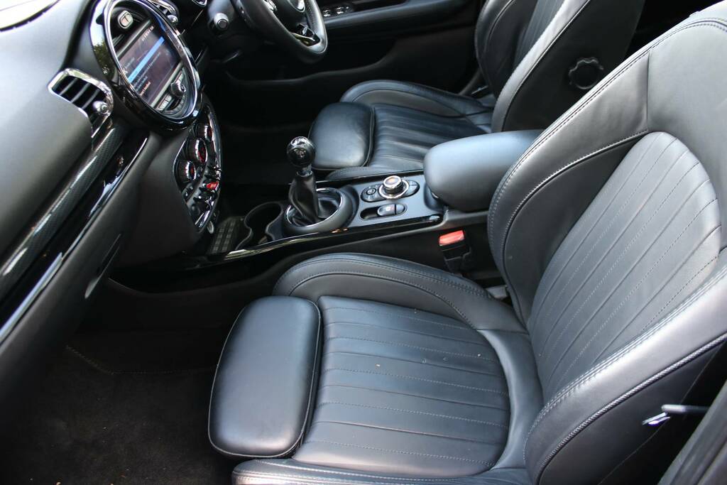 Mini Clubman Cooper Classic  #25
