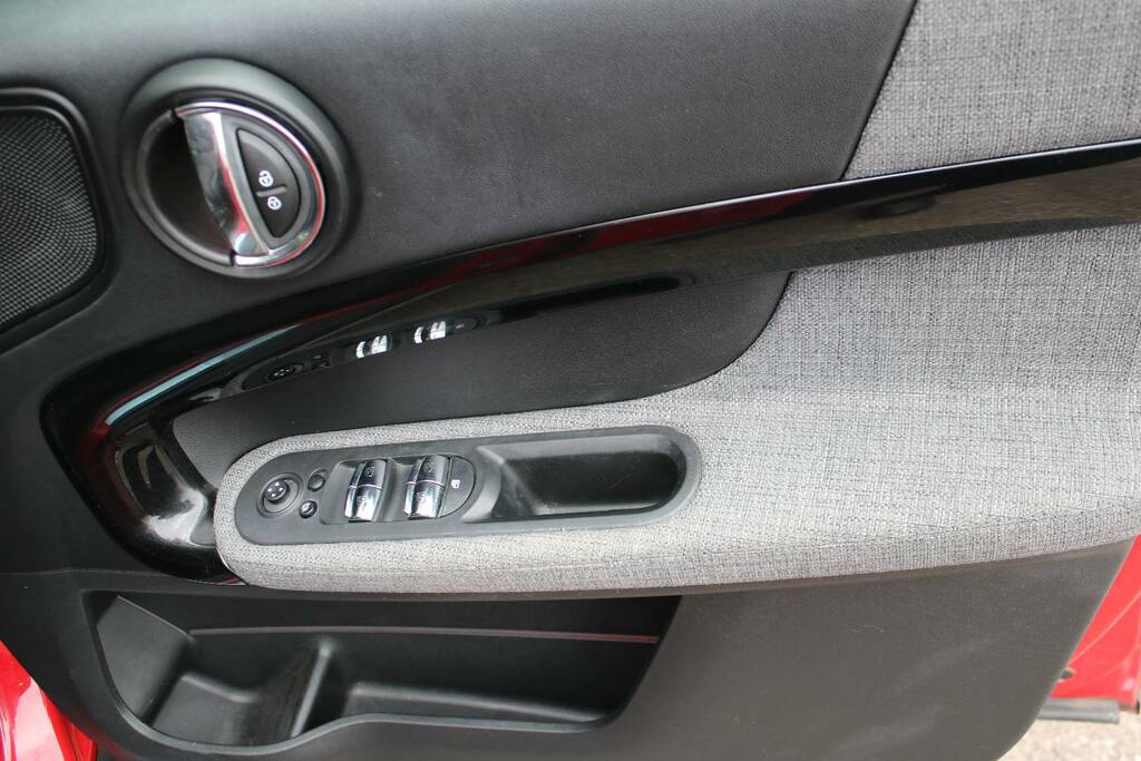 Mini Countryman 1.5 Cooper All4 Chili Pack Silver #19