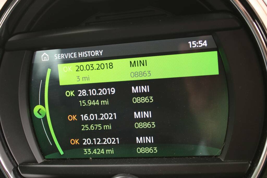 Mini Countryman 1.5 Cooper All4 Chili Pack Silver #12