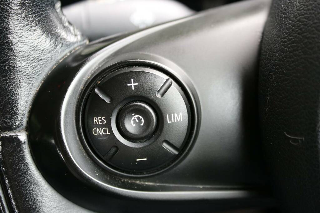 Mini Countryman 1.5 Cooper All4 Chili Pack Silver #17