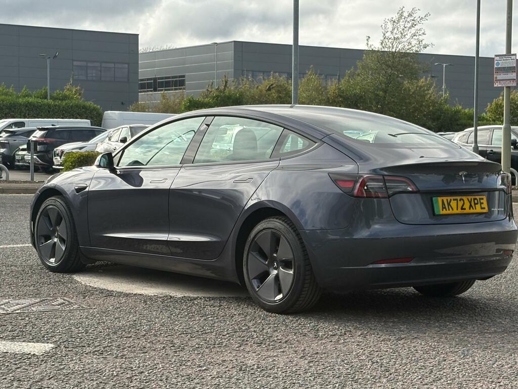 Tesla Model 3 Dual Motor Long Range Saloon 4 Silver