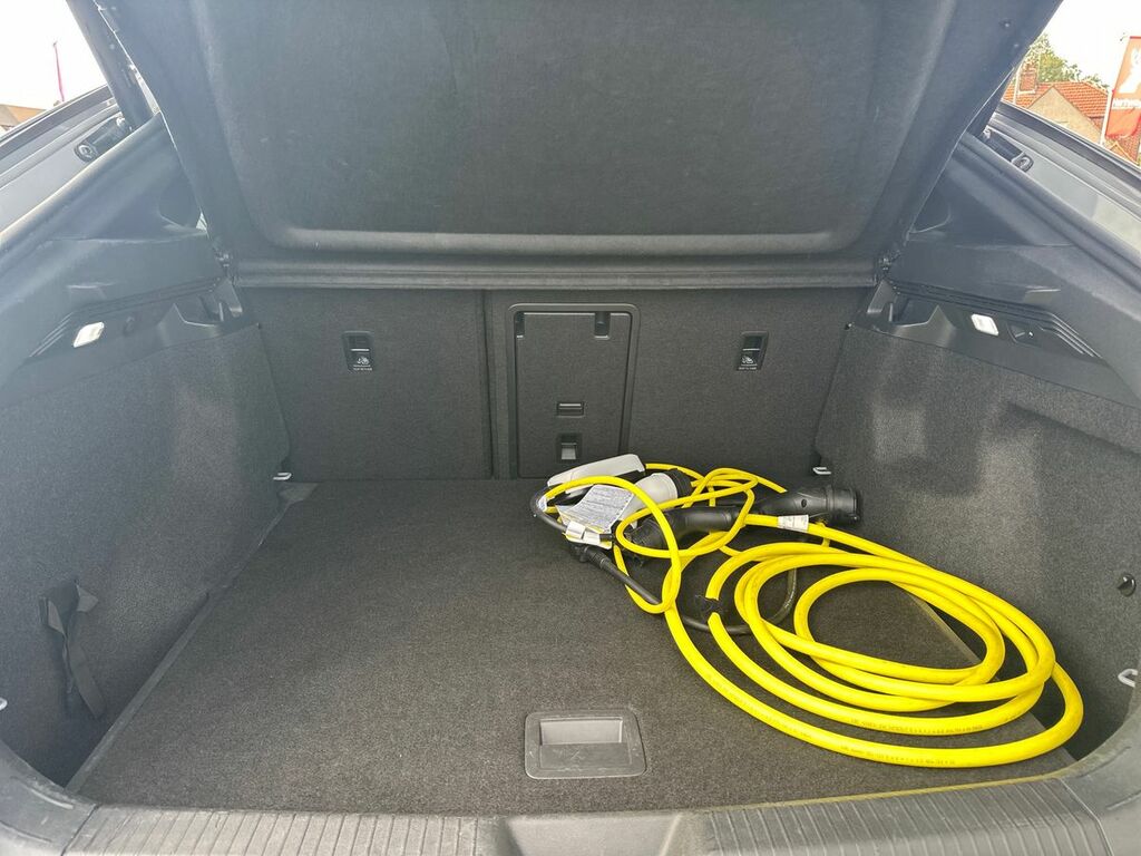 Volkswagen ID.5 150Kw Style Pro Performance 77Kwh Black #18