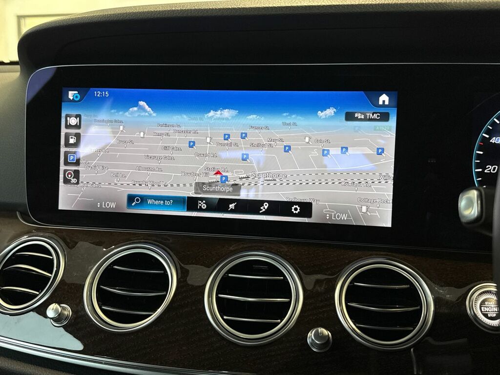Mercedes-Benz E Class 2.0 E300de 13.5Kwh Amg Line Edition Plug-in G-tron White #20