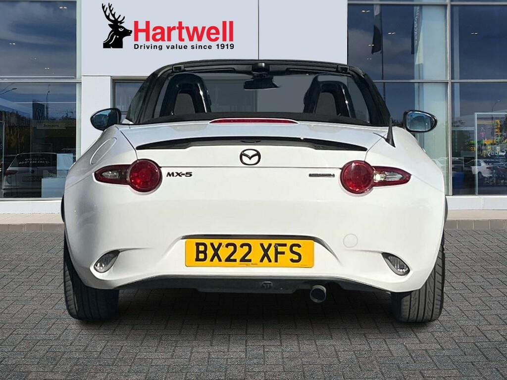 Mazda MX-5 1.5 Skyactiv-g Se-l Convertible White #4