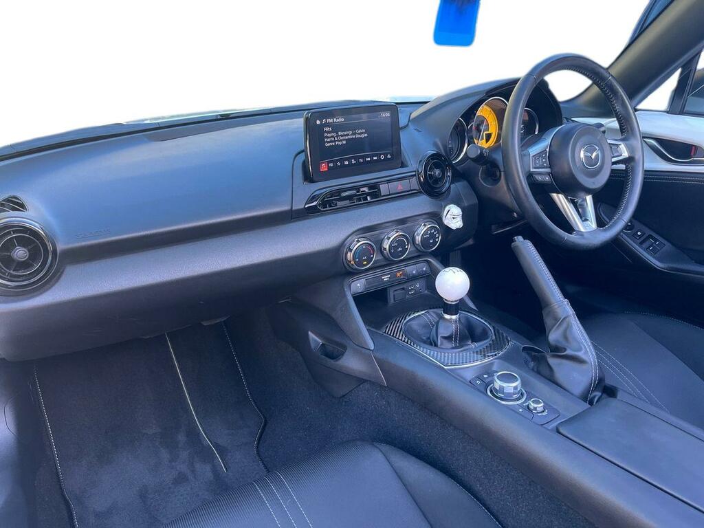 Mazda MX-5 Se-l Red #15