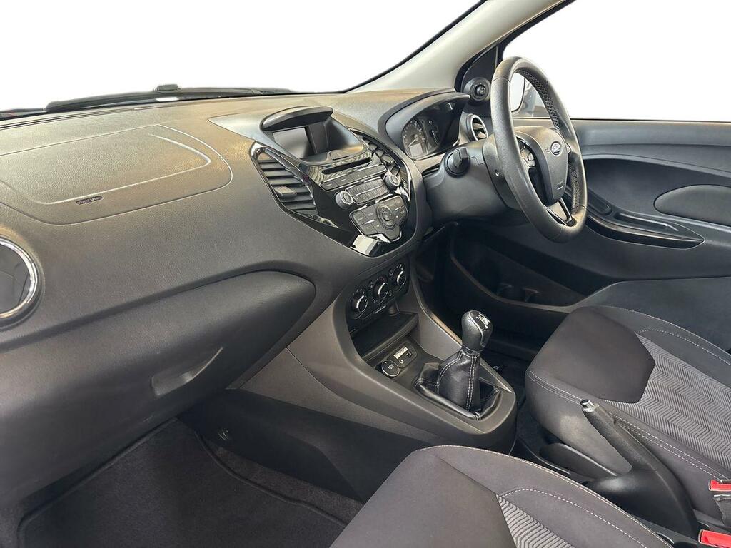 Ford KA+ 1.2 85 Zetec Black #9