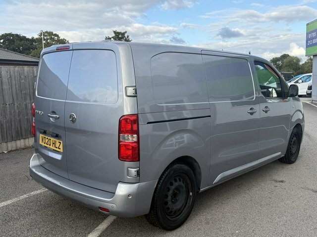 Vauxhall Vivaro 1.5 Turbo D 2700 Sportive Panel Van Man Grey #3