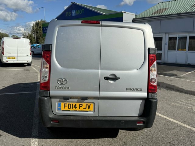 Toyota PROACE 1.6 1200 Hdi Panel Van Fwd L1 H1 Silver #4