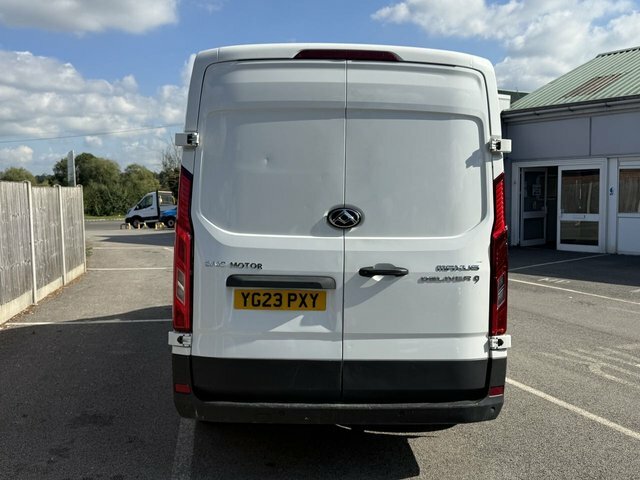Maxus Deliver 9 2.0 D20 Panel Van Fwd L3 H2 Euro White #4