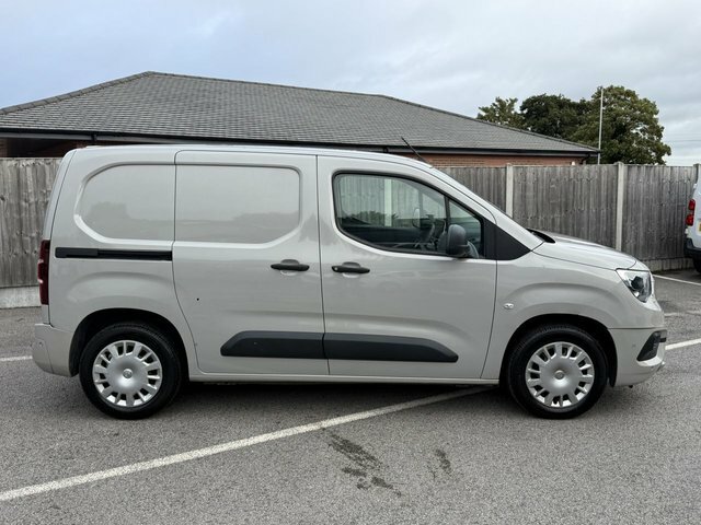 Vauxhall Combo 1.6 Turbo D 2000 Sportive Panel Van Man Grey #2