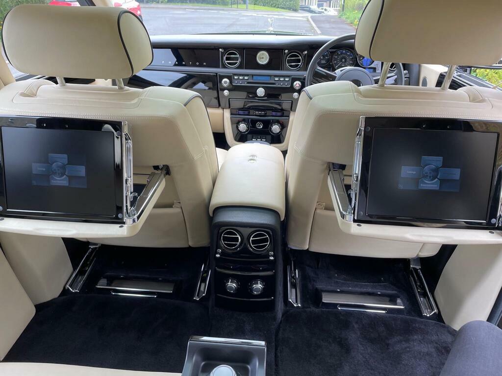Rolls-Royce Phantom 6.7 V12 Saloon Black #4