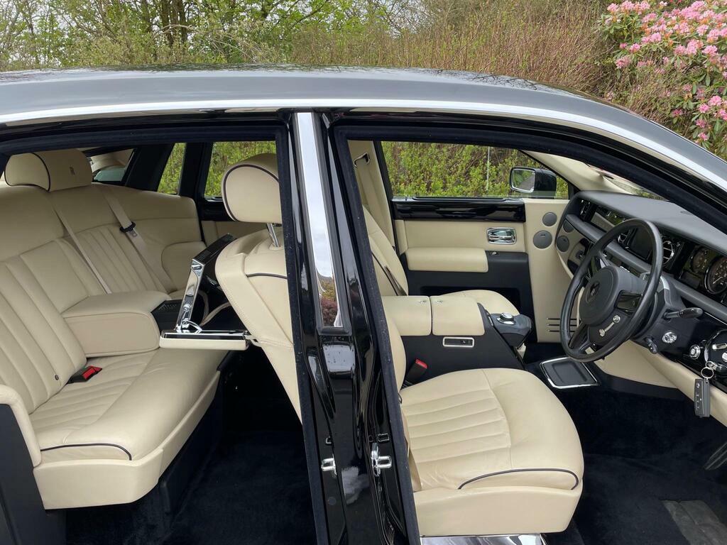Rolls-Royce Phantom 6.7 V12 Saloon Black #3