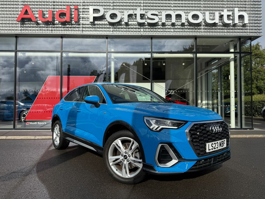 Audi Q3 S Line Blue