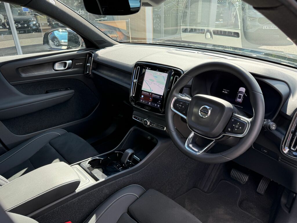 Volvo XC40 Twin Ultimate CF23VNL Black #5