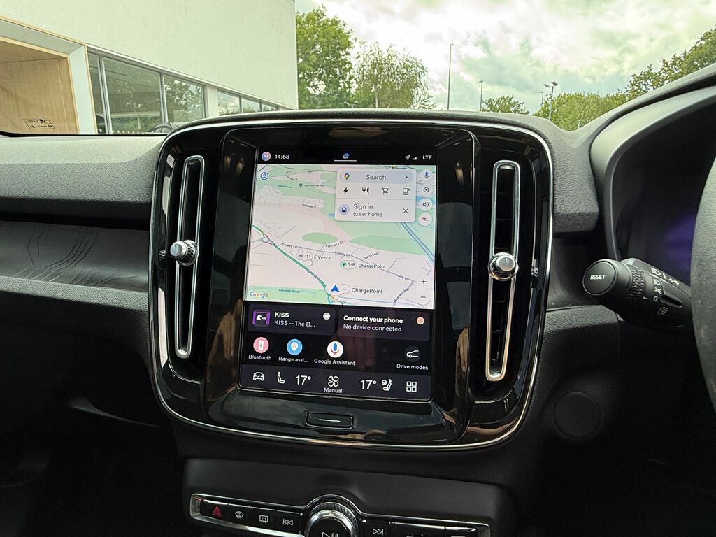 Volvo XC40 Twin Ultimate CF23GHH Black #4