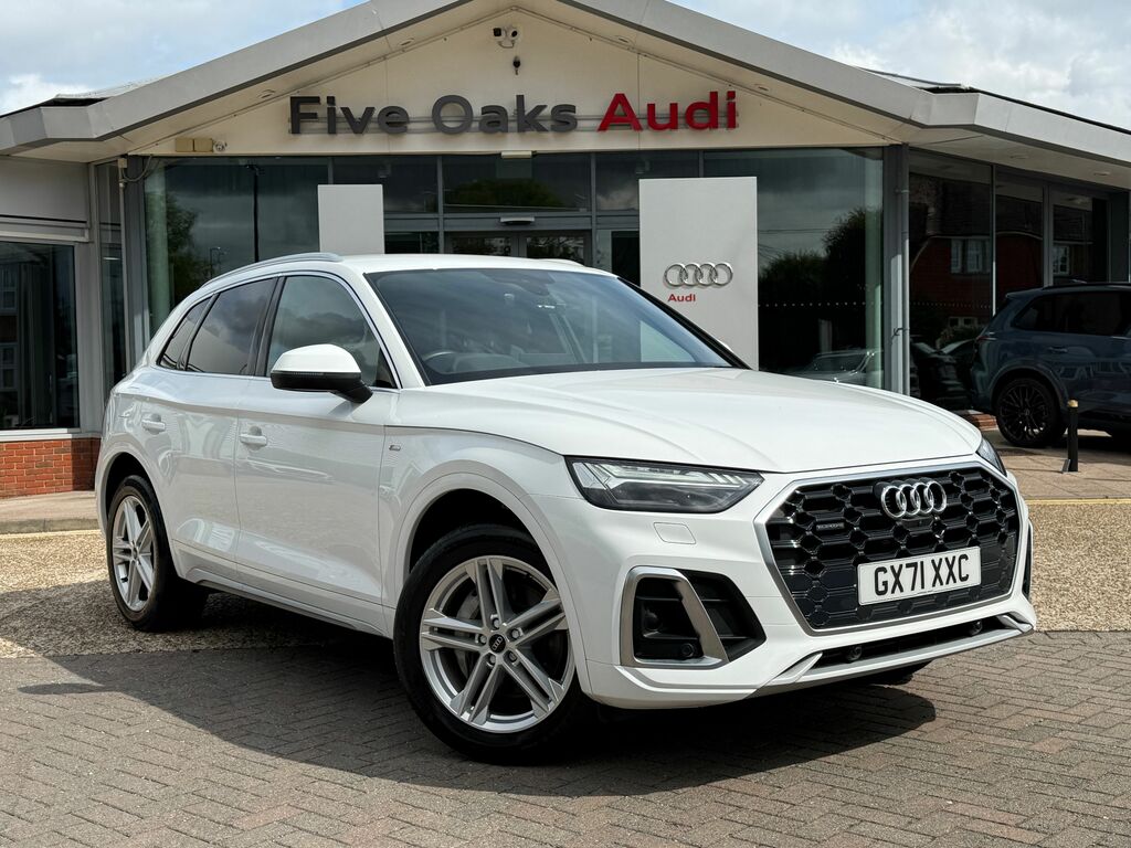 Audi Q5 S Line Black