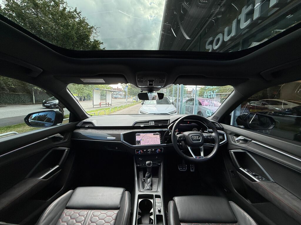 Audi RS Q3 Vorsprung Black #3