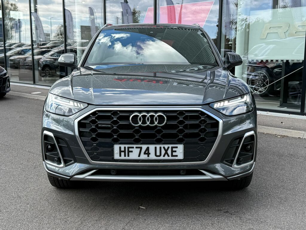 Audi Q5 S Line Black #5