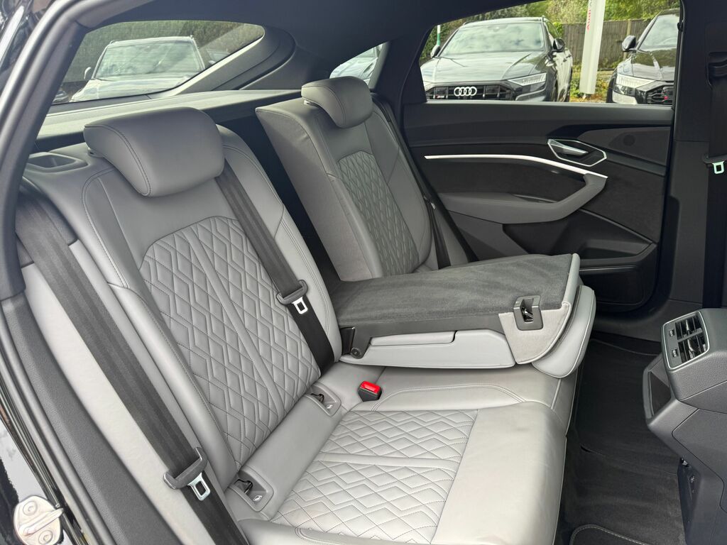 Audi E-Tron S Sportback Quattro 95Kwh 503 Ps Black #51