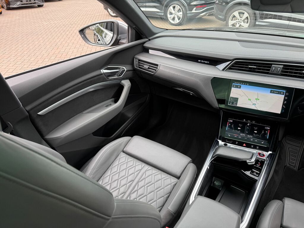 Audi E-Tron S Sportback Quattro 95Kwh 503 Ps Black #44