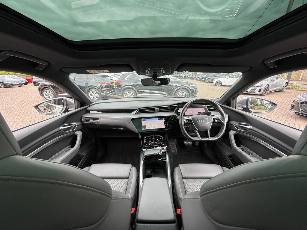 Audi E-Tron S S Black #3