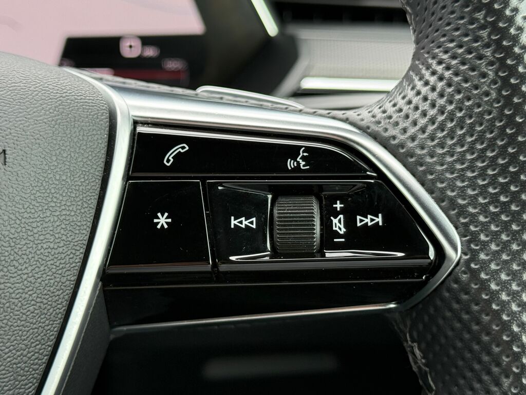 Audi E-Tron S Sportback Quattro 95Kwh 503 Ps Black #26