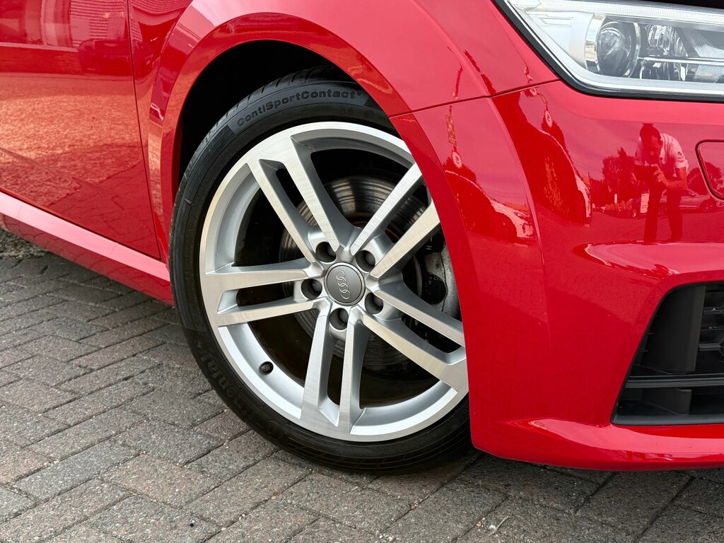 Audi TT Sport Red #6