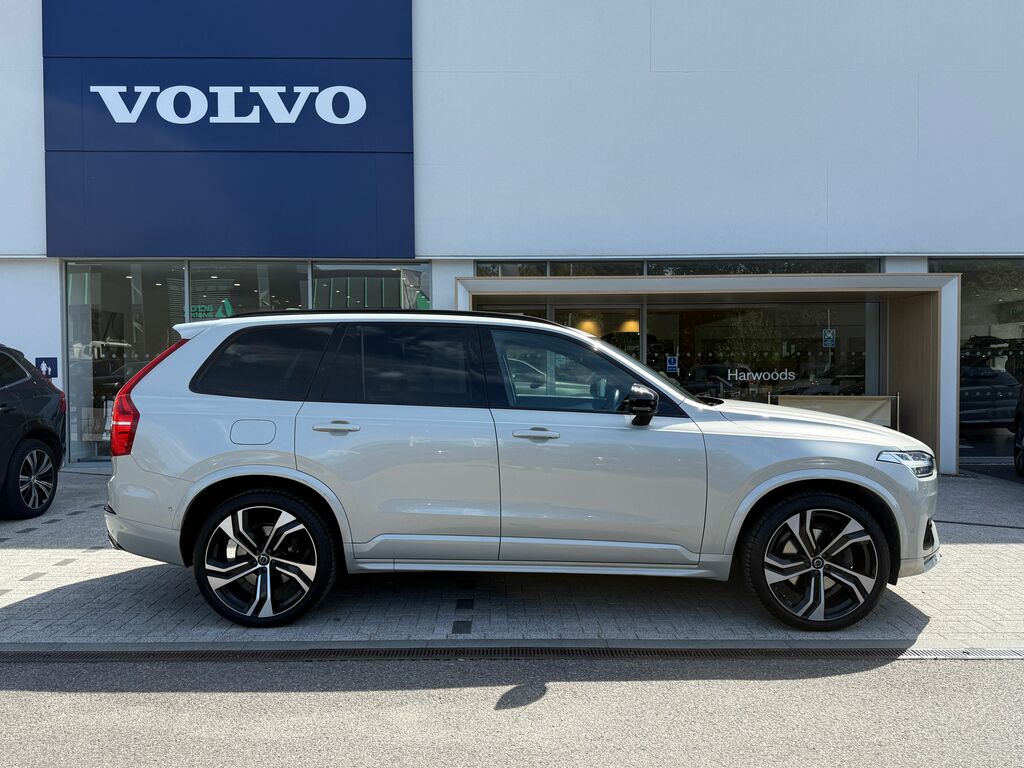 Volvo XC90 R Design Pro Black #2
