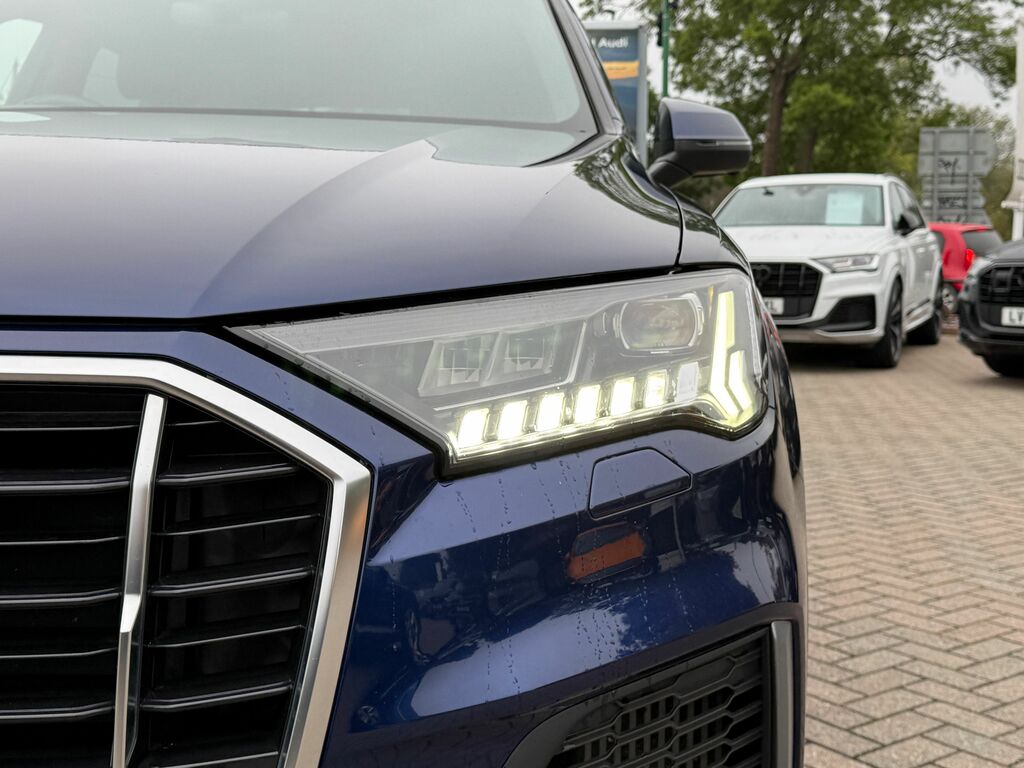 Audi Q7 Q7 S Line 50 Tdi Mhev Quattro White #60