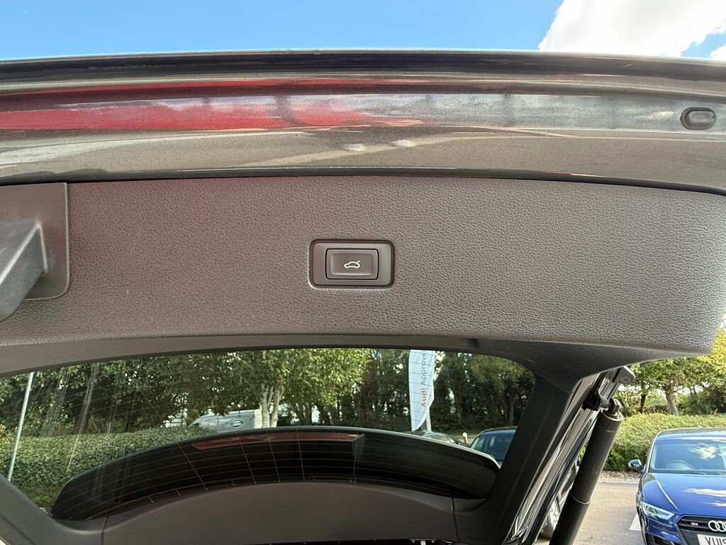 Audi Q8 S Line 50 Tdi Quattro 286 Ps Tiptronic Black #40
