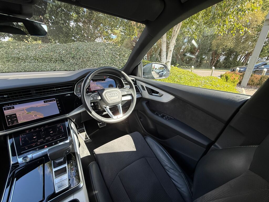 Audi Q8 S Line 50 Tdi Quattro 286 Ps Tiptronic Black #46