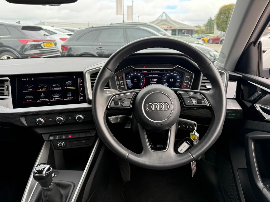 Audi A1 Sport Black #6