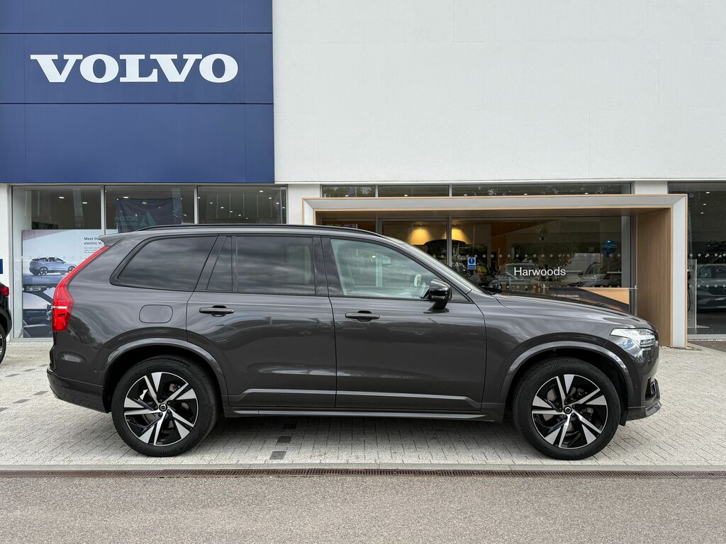 Volvo XC90 Plus Black #2
