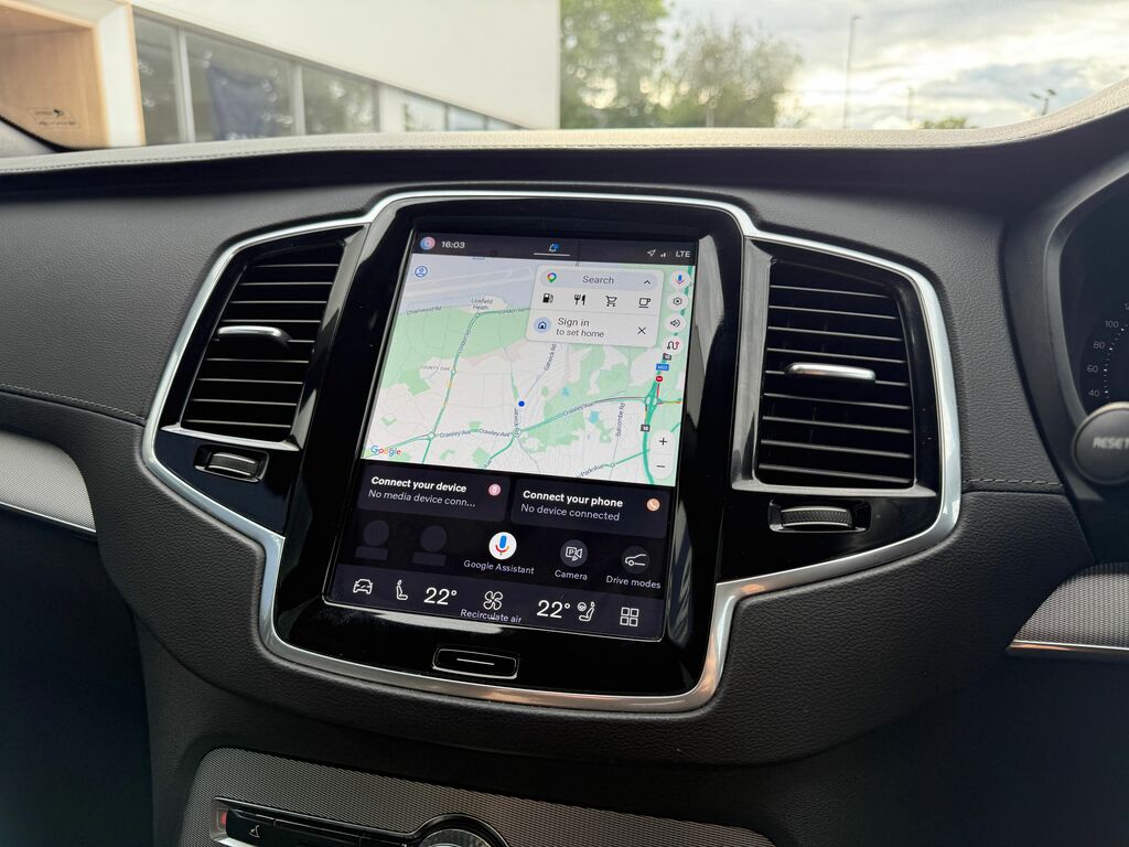 Volvo XC90 Plus Black #5
