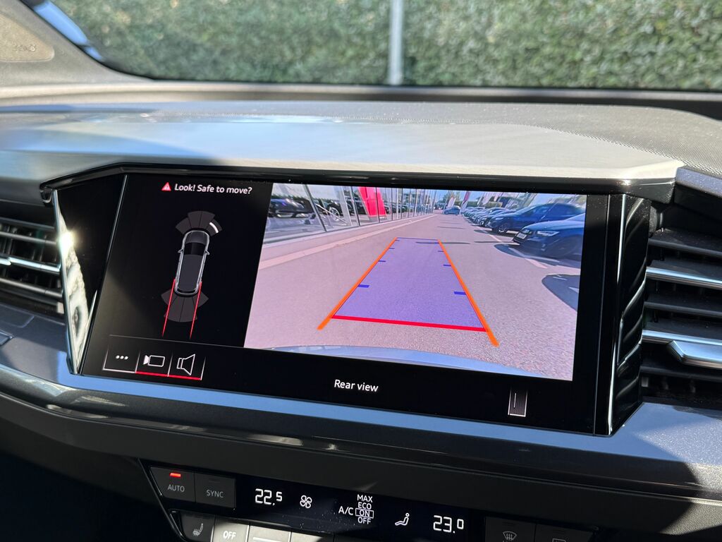 Audi Q4 E Tron Black Edition Black #3