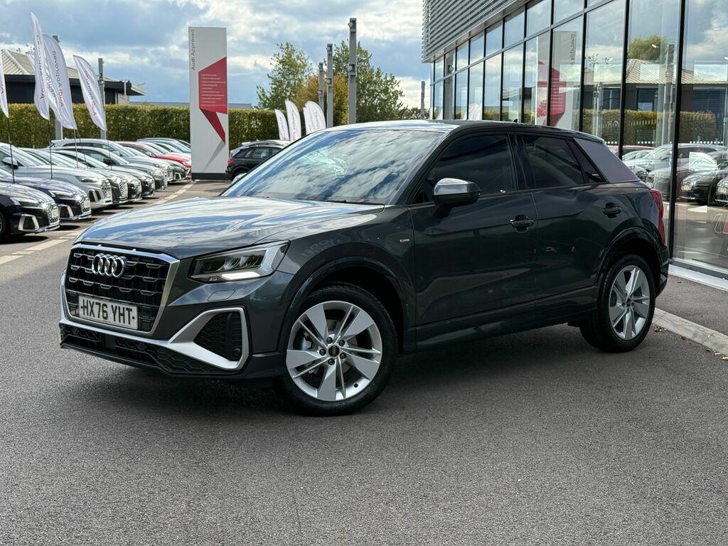 Audi Q2 S Line Black #5