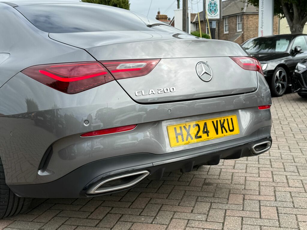 Mercedes-Benz CLA Class 200 Amg Line Premium Plus Tip 2024 Red #48