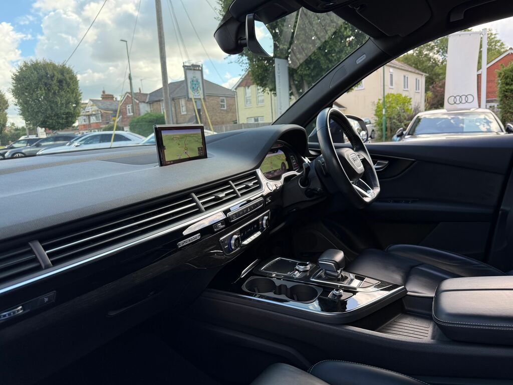 Audi Q7 Black Edition 50 Tdi Quattro 286 Ps Tiptronic Grey #32