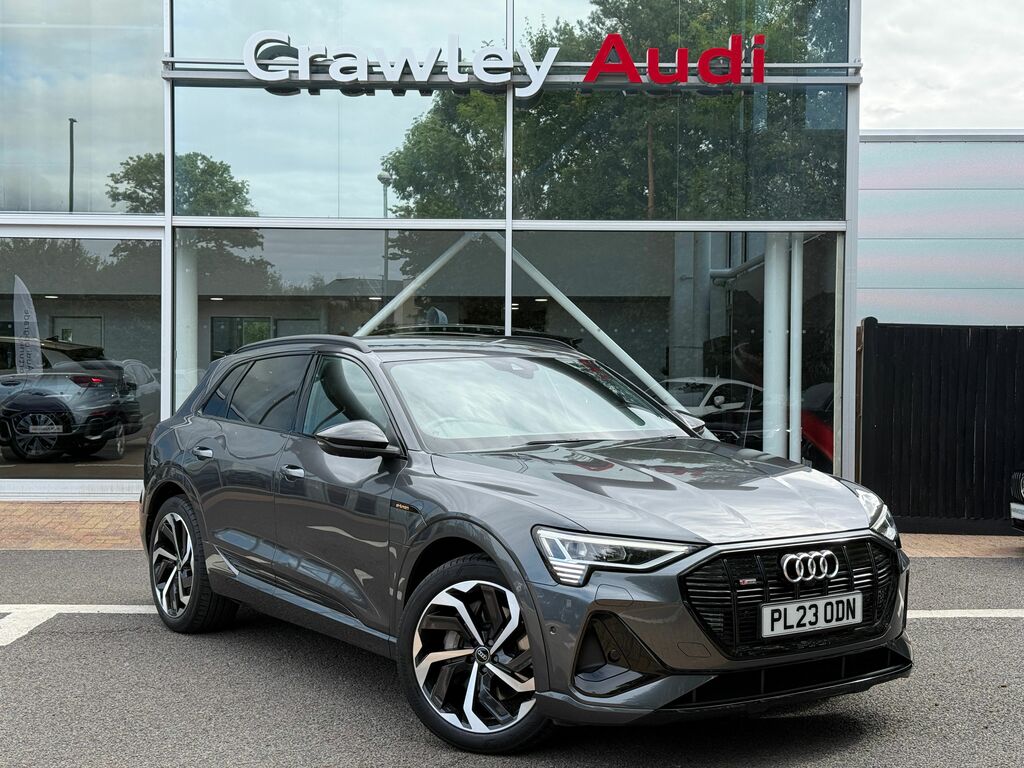 Audi E-tron Black Edition Black