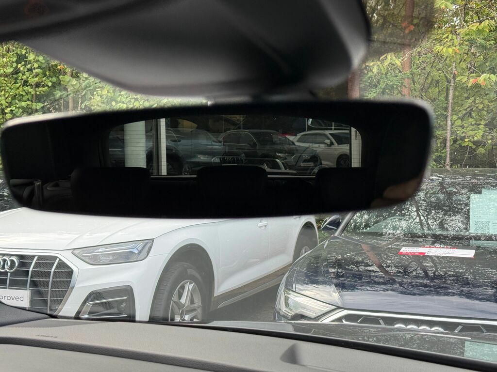Audi E-tron 300Kw 55 Quattro 95Kwh Black Edition White #20