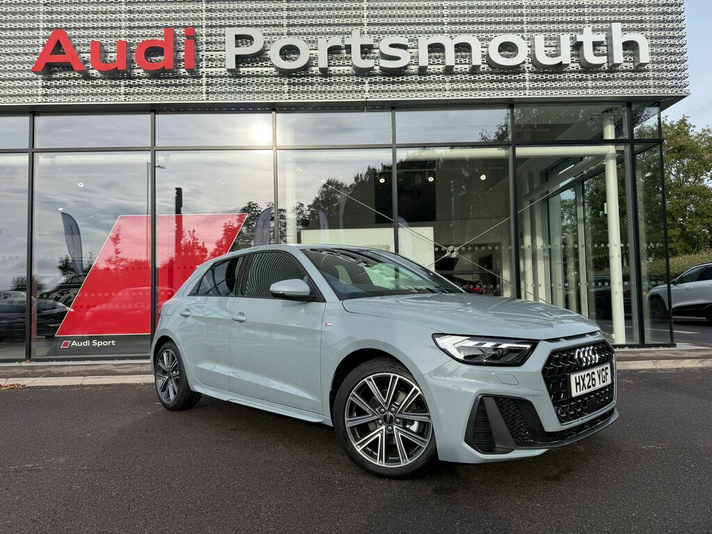 Audi A1 S Line Black