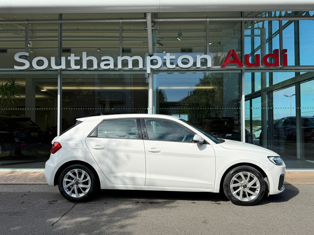 Audi A1 Sport Black #2