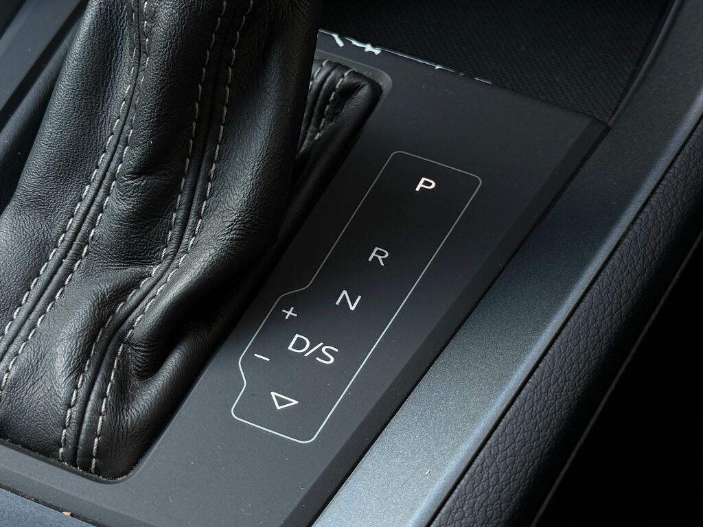 Audi Q3 Q3 S Line 40 Tfsi Quattro S-a Black #22